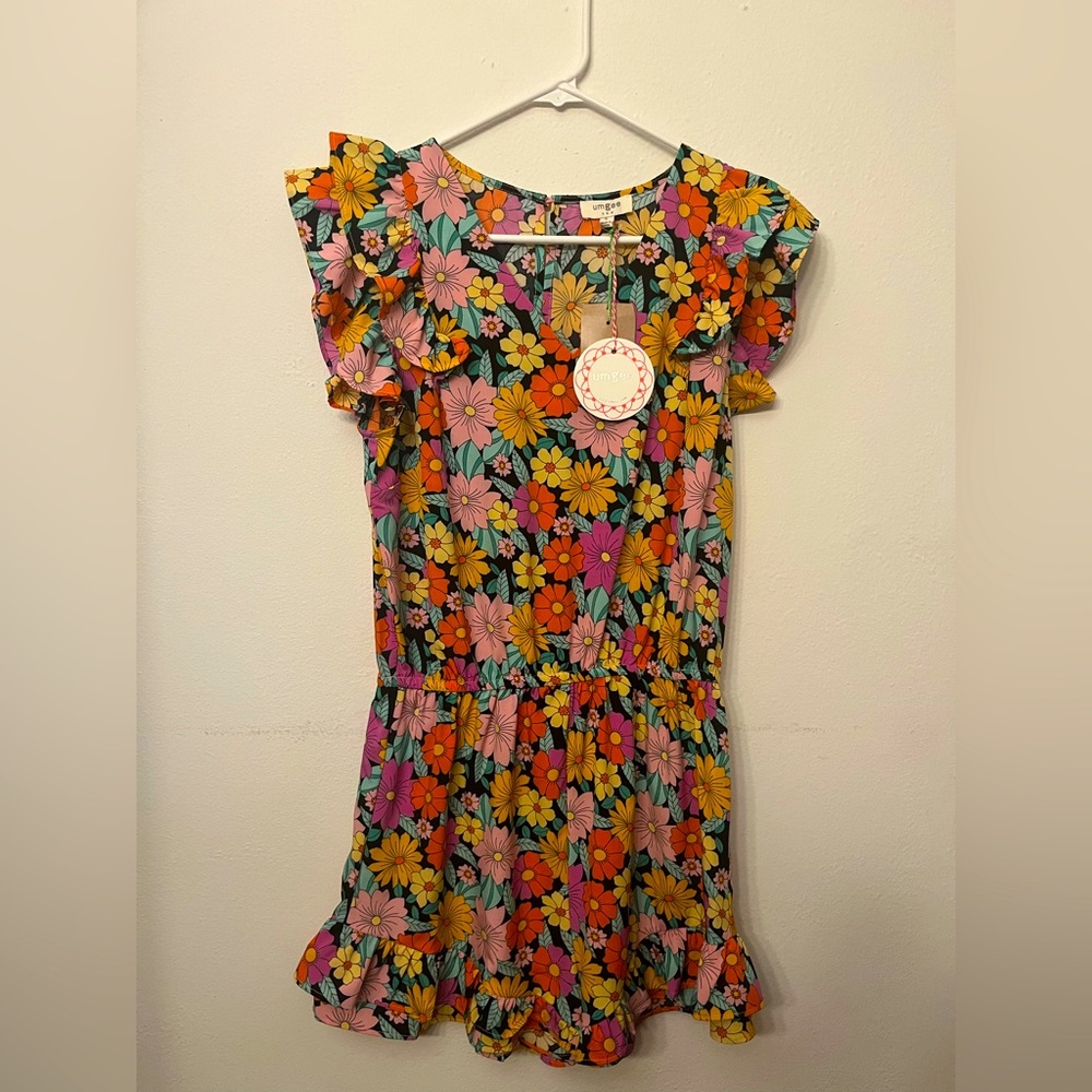Umgee Floral Romper NWT Retro Boho Flutter Sleeve Multicolor